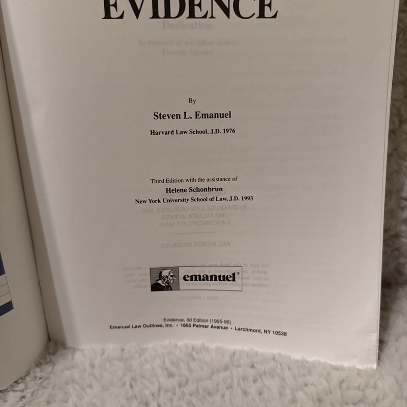 Emanuel Law Outlines: Evidence by Steven L. Emanuel 1995, Trade Paperback 3rd Ed gallery
